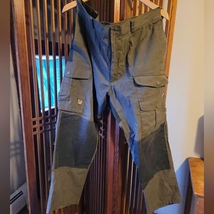 Men's Fjallraven Pants Army Green/Black